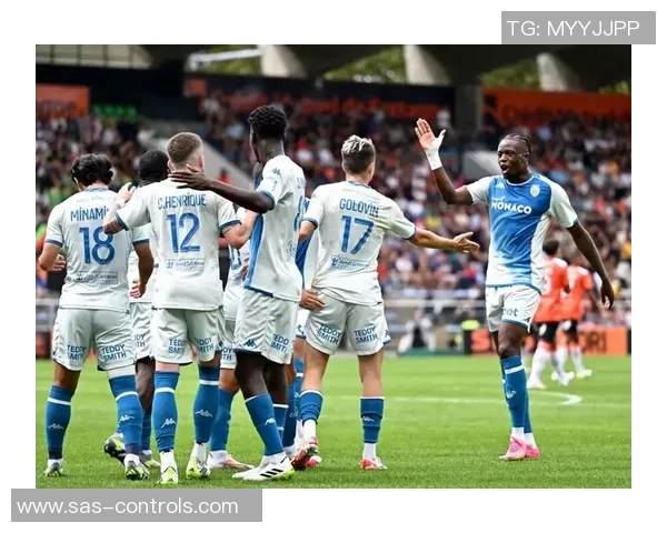 尤文图斯友谊赛大胜里昂全场沸腾补时进球引发热烈反响