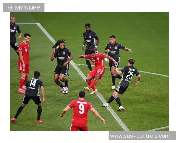 欧联杯精彩对决巴黎圣日耳曼逆转那不勒斯引发全场热议