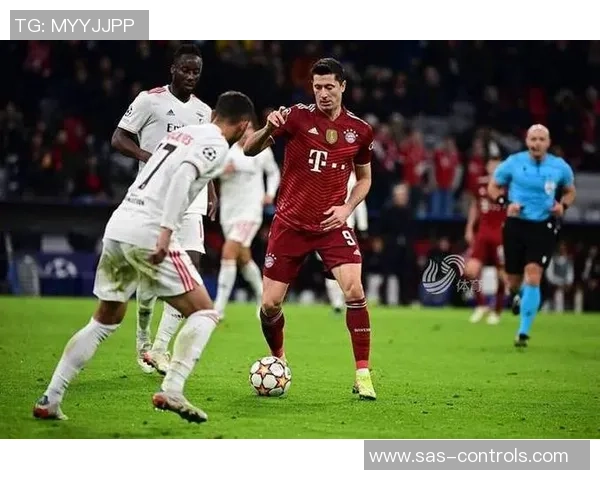 欧冠激战：本菲卡逆转里昂全场沸腾精彩瞬间回顾