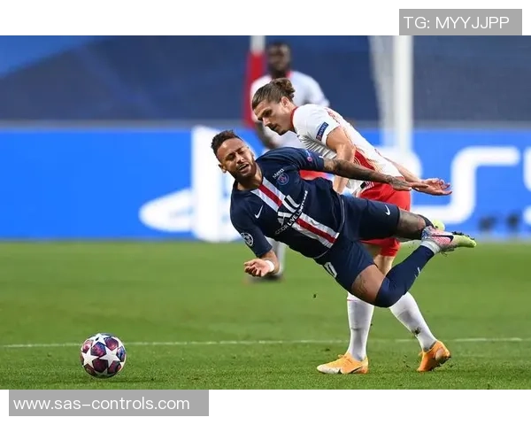 足总杯精彩对决多特蒙德大胜巴黎圣日耳曼帽子戏法点燃全场激情