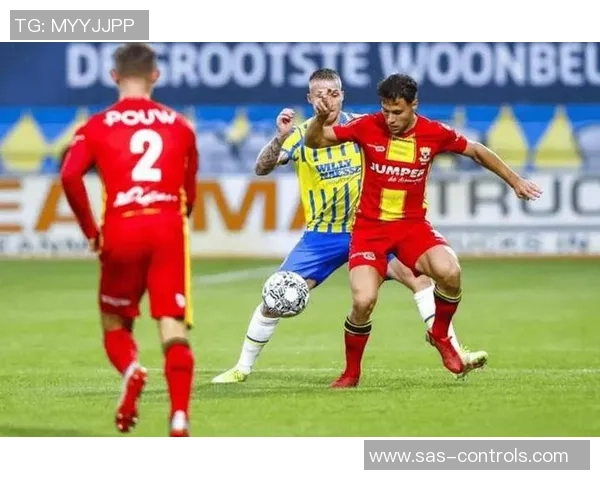 里昂狂胜阿森纳5-1引发转会热议全场沸腾