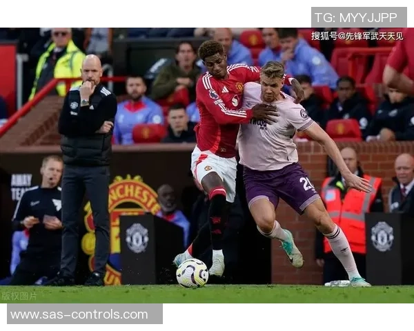 英超激战曼联逆转利物浦全场沸腾赛后精彩点评尽在其中