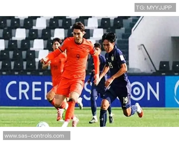 足总杯波尔图大胜里昂乌龙球成比赛转折点引发转会热议