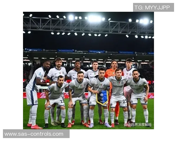 世界杯精彩对决里昂与国米战成平局神奇扑救引发争议判罚热议