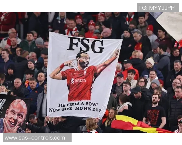 欧冠经典对决AC米兰大胜利物浦点球大战引发全场狂欢