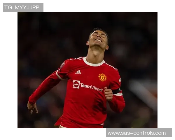 曼联在足总杯中以4-0大胜里昂补时进球点燃全场激情